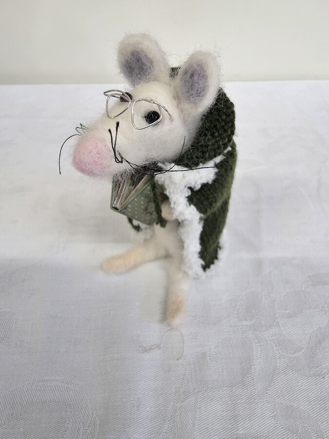 Felting workshop Michaelmas Mouse by Daryl